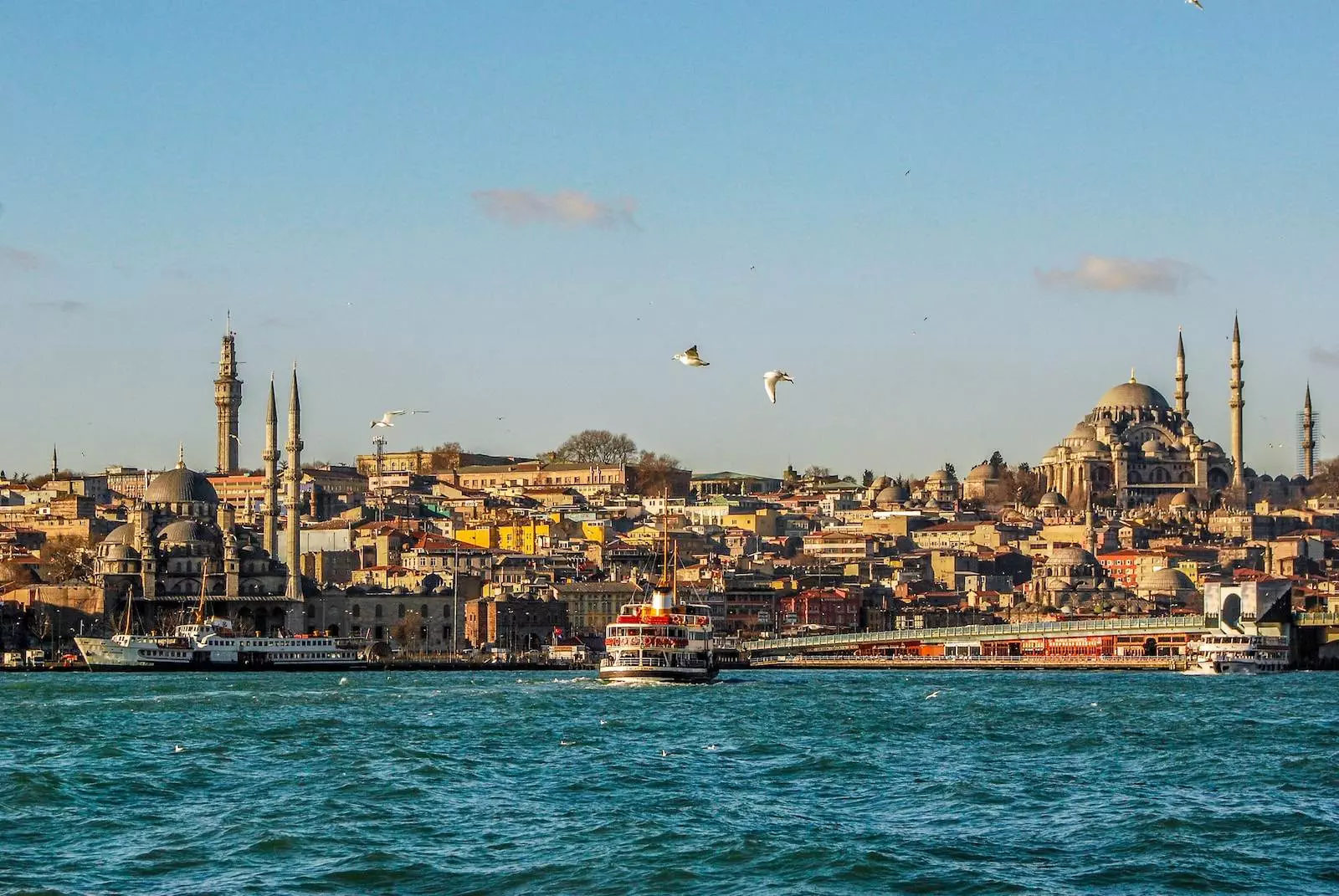 Istanbul într-un weekend: Mixul perfect între tradiție și modernitate
